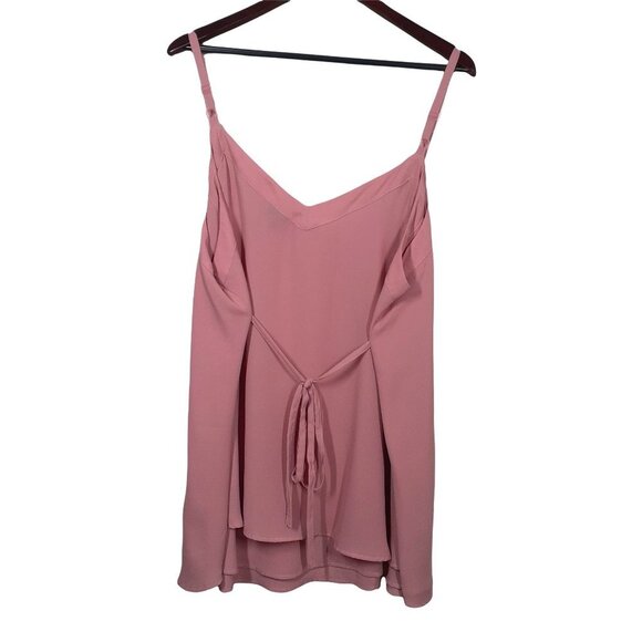 Torrid Camisole V-neck Tank Size 3 - Picture 5 of 9